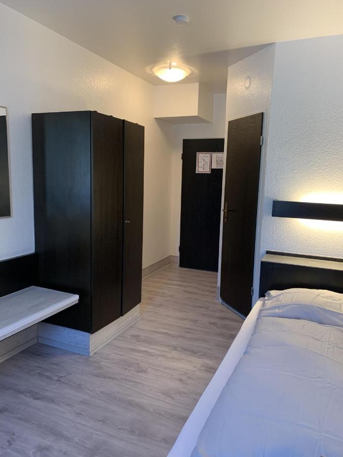 City Hotel Dinslaken Exteriör bild